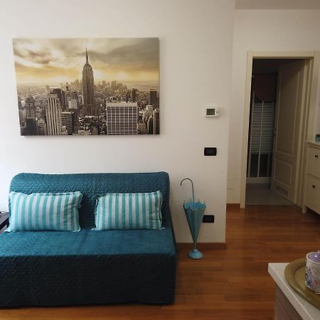 Magenta Centre Economy Daire Cenova Dış mekan fotoğraf